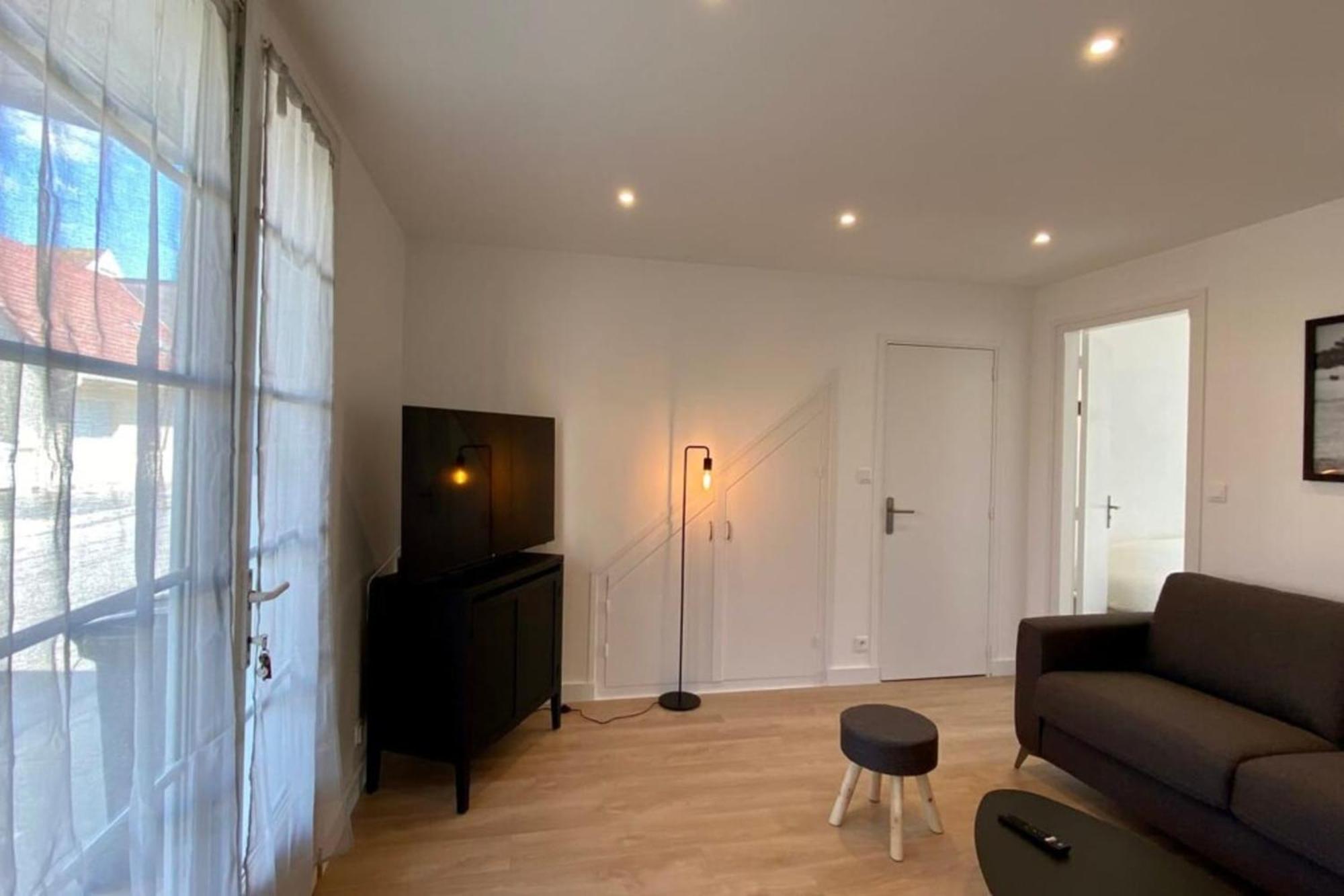 2-Bedroom Apartment For 4 People Near The Beach แมร์ลิมงต์ ภายนอก รูปภาพ